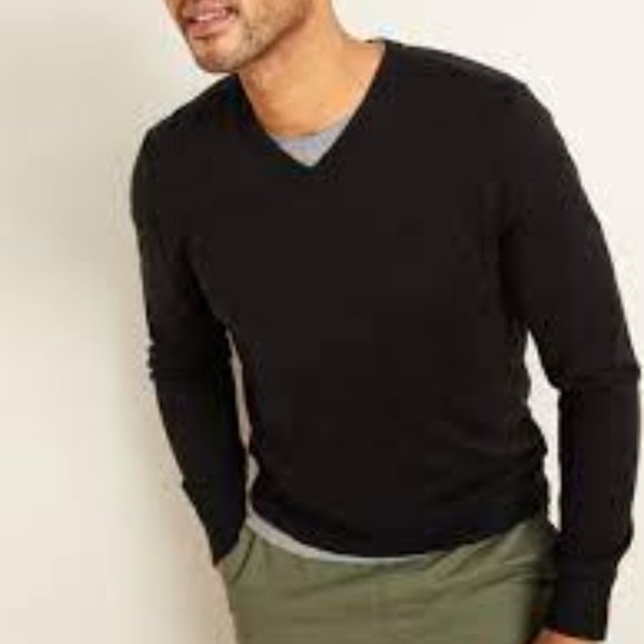 Old Navy Soft Cotton V-Neck Sweater for Men - Picture 1 of 3